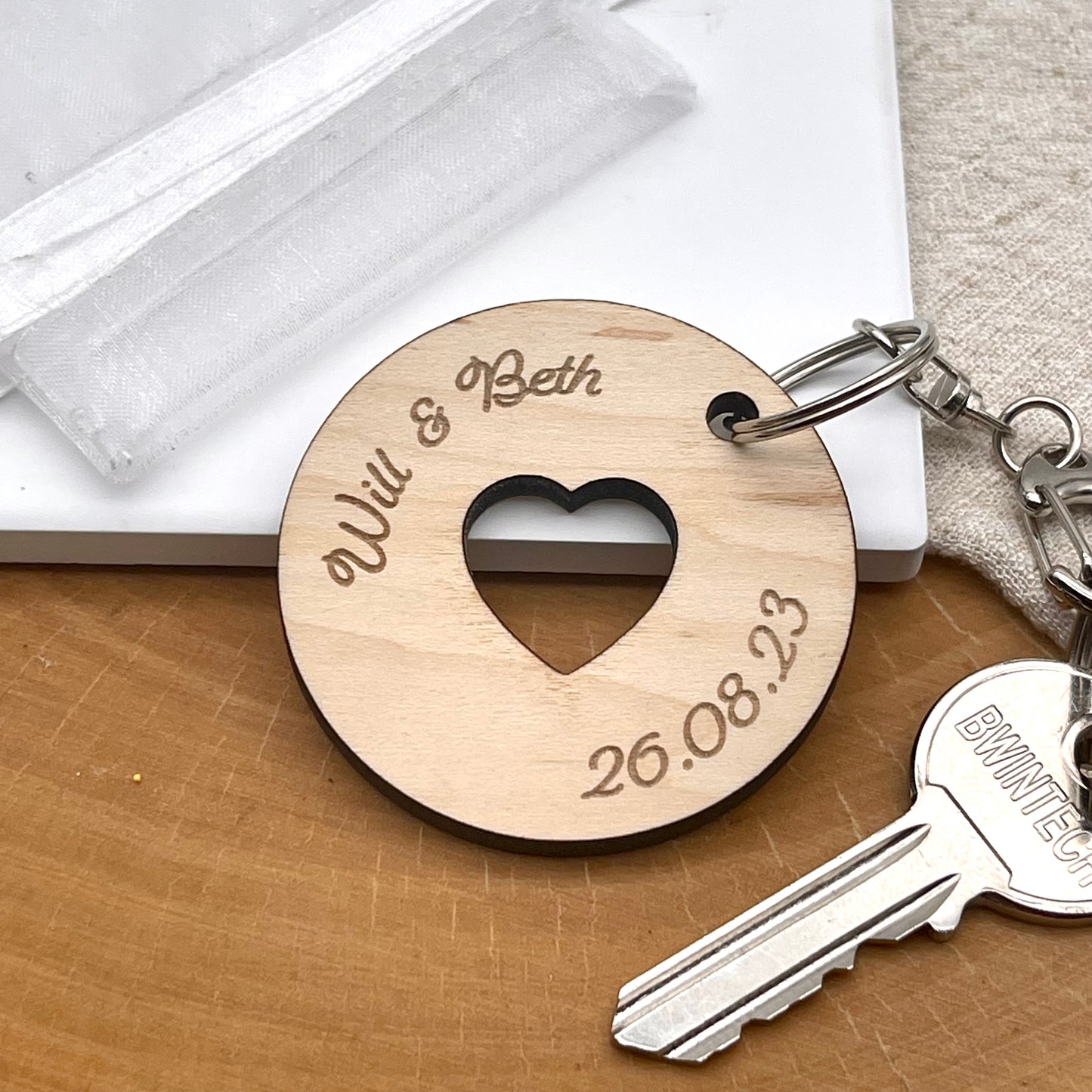 Couples Keyring Engraved Circle